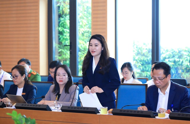 Phường Hai Bà Trưng cần giữ vững chất lượng phục vụ, tăng tốc chuyển đổi số - Ảnh 2.