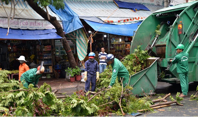 Hà Nội phân cấp vệ sinh môi trường: Bước chuyển lớn để ‘sạch từ cơ sở’- Ảnh 1. Hà Nội phân cấp vệ sinh môi trường: Bước chuyển lớn để ‘sạch từ cơ sở’- Ảnh 1.