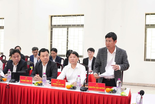 Nâng chất lượng phục vụ người dân khi vận hành mô hình chính quyền địa phương hai cấp- Ảnh 1. Nâng chất lượng phục vụ người dân khi vận hành mô hình chính quyền địa phương hai cấp- Ảnh 1.