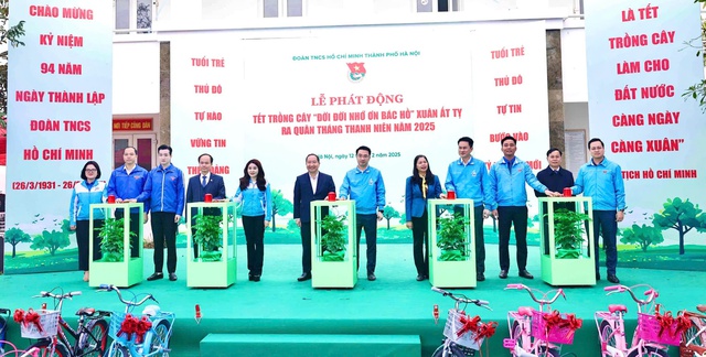 Lễ phát động Tết trồng cây và ra quân Tháng Thanh niên năm 2025- Ảnh 1. Lễ phát động Tết trồng cây và ra quân Tháng Thanh niên năm 2025- Ảnh 1.