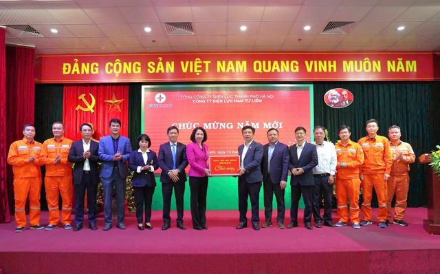 Thực hiện tốt an sinh xã hội để mọi người, mọi nhà đều vui Xuân, đón Tết- Ảnh 2. Thực hiện tốt an sinh xã hội để mọi người, mọi nhà đều vui Xuân, đón Tết- Ảnh 2.