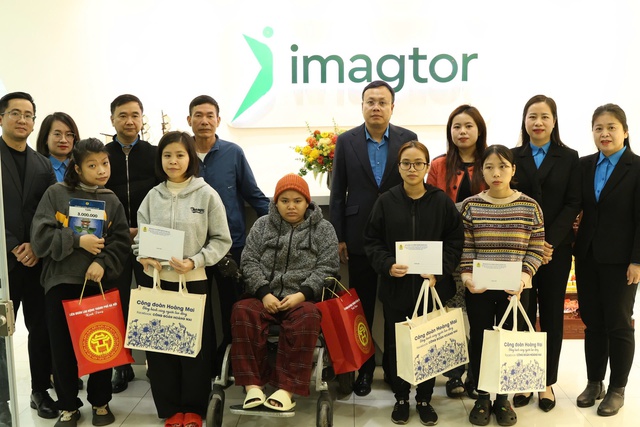 Chăm lo cho nữ đoàn viên khó khăn nhân dịp 8/3- Ảnh 3.