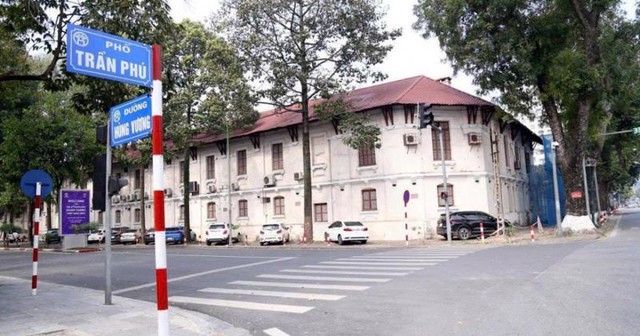 Hà Nội thí điểm điều chỉnh tổ chức giao thông một số tuyến đường- Ảnh 1. Hà Nội thí điểm điều chỉnh tổ chức giao thông một số tuyến đường- Ảnh 1.