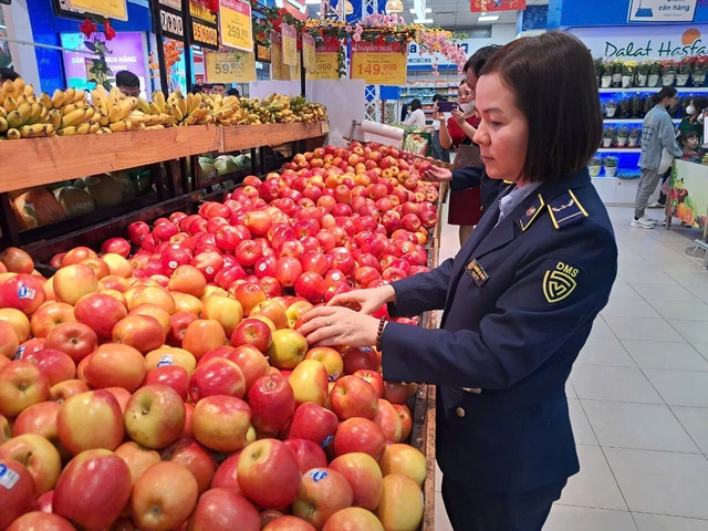 Bảo vệ người tiêu dùng trên không gian mạng- Ảnh 2.