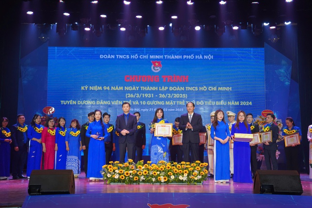 Khi Đoàn trao niềm tin, thanh niên Thủ đô nhận sứ mệnh- Ảnh 3. Khi Đoàn trao niềm tin, thanh niên Thủ đô nhận sứ mệnh- Ảnh 3.