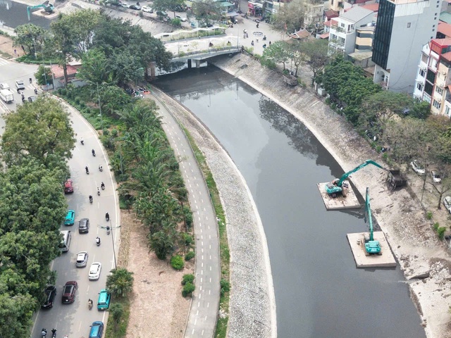 Quyết tâm đẩy nhanh công tác hồi sinh sông Tô Lịch bằng các giải pháp căn cơ- Ảnh 1. Quyết tâm đẩy nhanh công tác hồi sinh sông Tô Lịch bằng các giải pháp căn cơ- Ảnh 1.