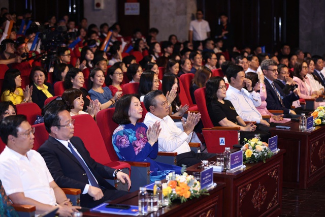 Chung khảo Liên hoan các ban nhạc học sinh Hà Nội- Ảnh 1. Chung khảo Liên hoan các ban nhạc học sinh Hà Nội- Ảnh 1.