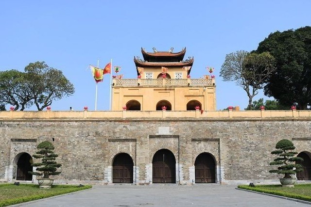 Cho phép khai quật khảo cổ nền nhà Pháo binh thuộc Hoàng thành Thăng Long- Ảnh 1. Cho phép khai quật khảo cổ nền nhà Pháo binh thuộc Hoàng thành Thăng Long- Ảnh 1.
