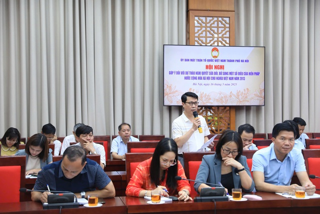 Đa dạng hóa hình thức lấy ý kiến nhân dân về sửa đổi, bổ sung Hiến pháp- Ảnh 2. Đa dạng hóa hình thức lấy ý kiến nhân dân về sửa đổi, bổ sung Hiến pháp- Ảnh 2.