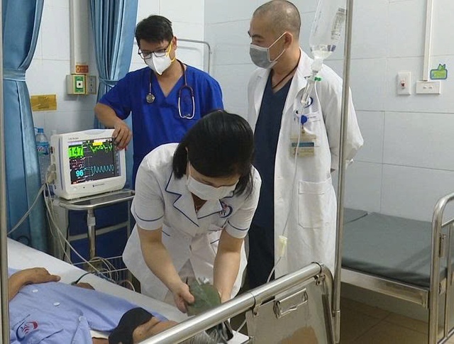 Duy trì các biện pháp để ngăn COVID-19 tăng trở lại- Ảnh 1. Duy trì các biện pháp để ngăn COVID-19 tăng trở lại- Ảnh 1.