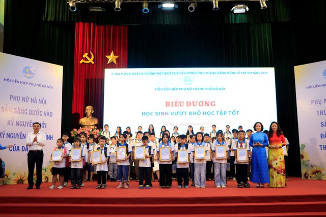 Hưởng ứng Tháng hành động vì trẻ em, xây dựng gia đình tiêu biểu '5 không, 3 sạch'- Ảnh 3. Hưởng ứng Tháng hành động vì trẻ em, xây dựng gia đình tiêu biểu '5 không, 3 sạch'- Ảnh 3.