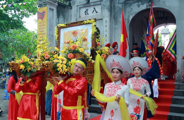 Sắp ra mắt Tour đêm 'Tiếng chuông Trấn Vũ'- Ảnh 1.