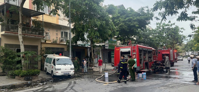 Thông tin ban đầu vụ cháy làm 2 người tử vong tại quận Hà Đông- Ảnh 1. Thông tin ban đầu vụ cháy làm 2 người tử vong tại quận Hà Đông- Ảnh 1.