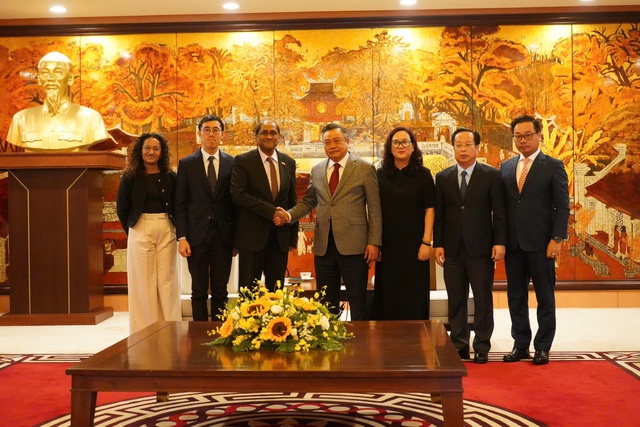 Hà Nội và Singapore thúc đẩy hợp tác chiến lược toàn diện - Ảnh 1. Hà Nội và Singapore thúc đẩy hợp tác chiến lược toàn diện - Ảnh 1.