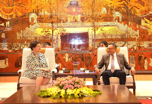 Hà Nội sẵn sàng tạo điều kiện cho các hoạt động hợp tác của Đại sứ quán Đức - Ảnh 1. Hà Nội sẵn sàng tạo điều kiện cho các hoạt động hợp tác của Đại sứ quán Đức - Ảnh 1.