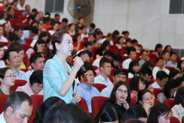 Hà Nội tập huấn công tác coi thi, chuẩn bị cho kỳ thi tốt nghiệp THPT- Ảnh 2. Hà Nội tập huấn công tác coi thi, chuẩn bị cho kỳ thi tốt nghiệp THPT- Ảnh 2.