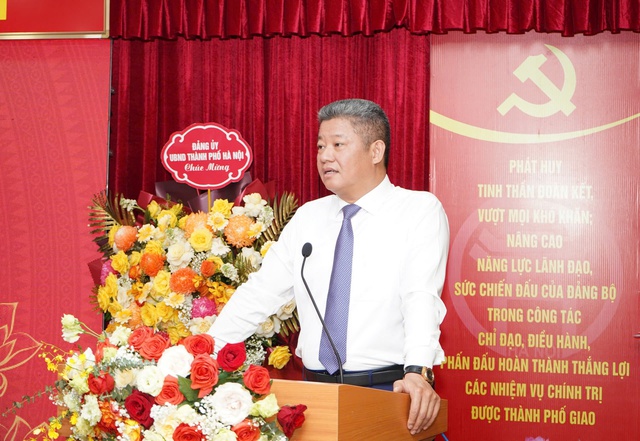 Du lịch Thủ đô phải là ngọn cờ đầu trong phát triển kinh tế dịch vụ- Ảnh 3. Du lịch Thủ đô phải là ngọn cờ đầu trong phát triển kinh tế dịch vụ- Ảnh 3.