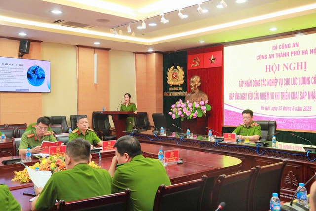Tập huấn nghiệp vụ cho công an cấp xã phục vụ sáp nhập đơn vị hành chính- Ảnh 1.