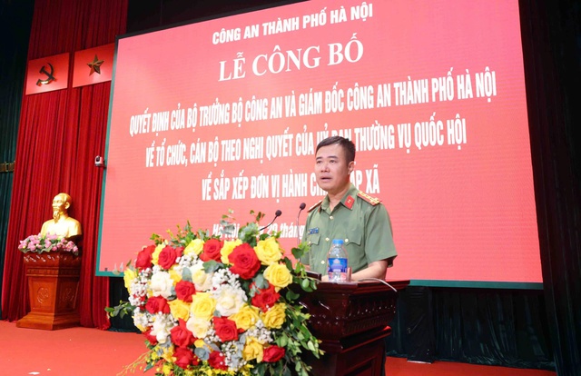 Công bố, ra mắt 126 Công an cấp xã trên địa bàn Hà Nội- Ảnh 3. Công bố, ra mắt 126 Công an cấp xã trên địa bàn Hà Nội- Ảnh 3.