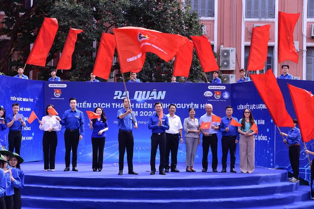 Khởi động chiến dịch Thanh niên tình nguyện hè năm 2025- Ảnh 1. Khởi động chiến dịch Thanh niên tình nguyện hè năm 2025- Ảnh 1.
