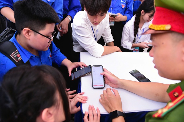 Khởi động chiến dịch Thanh niên tình nguyện hè năm 2025- Ảnh 3. Khởi động chiến dịch Thanh niên tình nguyện hè năm 2025- Ảnh 3.