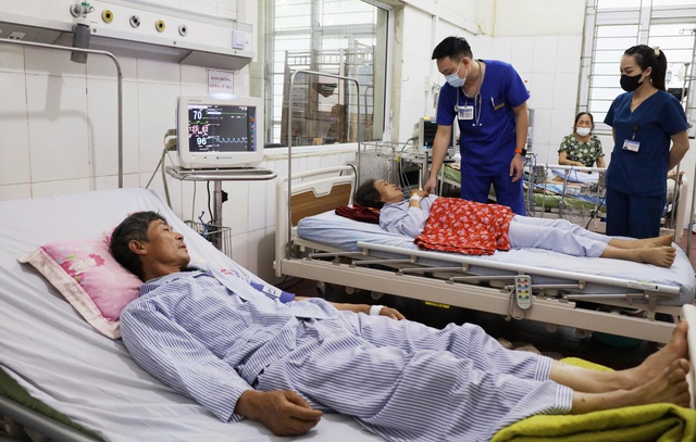 Mùa mưa bão, người dân cẩn trọng tai nạn do sét đánh gây ra- Ảnh 2.