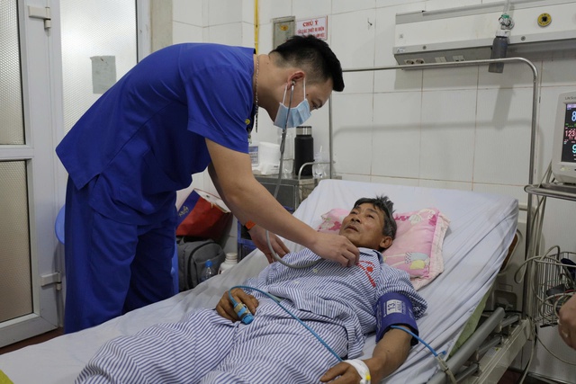 Mùa mưa bão, người dân cẩn trọng tai nạn do sét đánh gây ra- Ảnh 1.