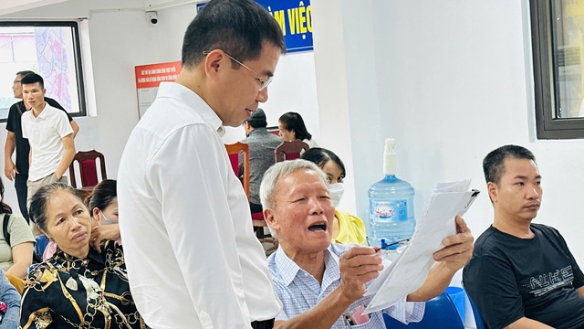 Các phường, xã mới của Hà Nội đi vào hoạt động thông suốt- Ảnh 1.