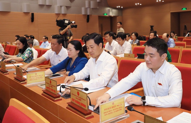 Hà Nội thông qua lộ trình giảm phát thải nhựa vì tương lai xanh, sạch- Ảnh 1.