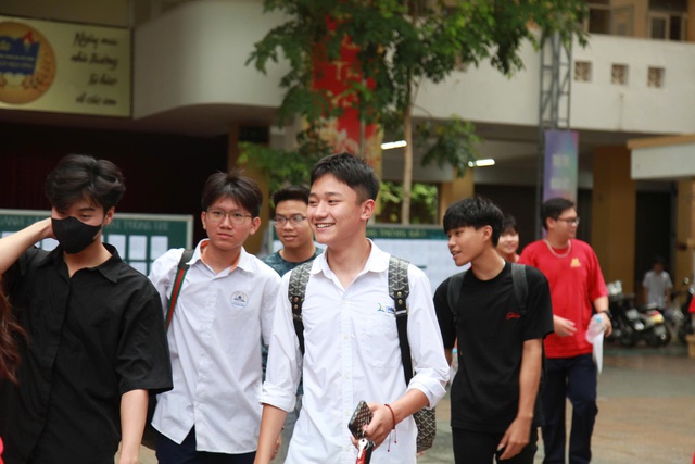Hôm nay (11/7), hạn cuối nhận đơn phúc khảo bài thi lớp 10 - Ảnh 1. Hôm nay (11/7), hạn cuối nhận đơn phúc khảo bài thi lớp 10 - Ảnh 1.