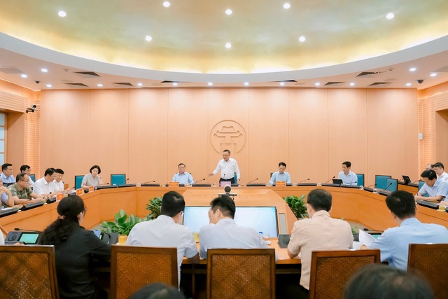 Làm sạch đẹp Thủ đô chào mừng dịp kỷ niệm các ngày lễ lớn- Ảnh 1.