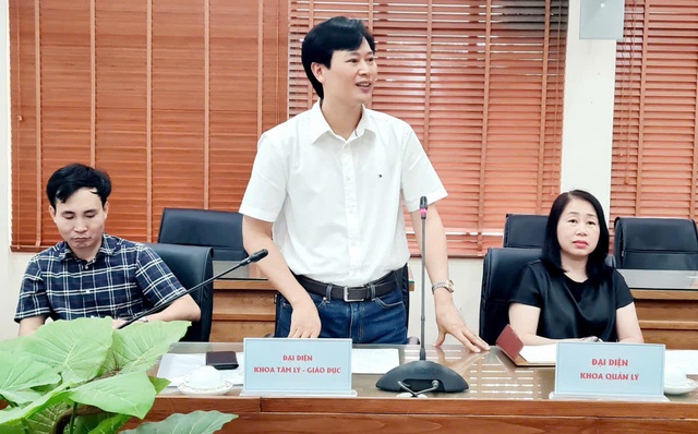 Đồng hành cùng học sinh Thủ đô lựa chọn ban học đầu cấp- Ảnh 4. Đồng hành cùng học sinh Thủ đô lựa chọn ban học đầu cấp- Ảnh 4.