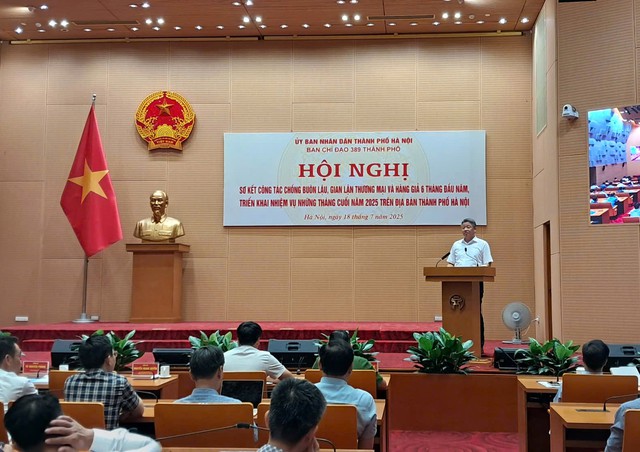 Cương quyết xử lý triệt để thực phẩm ‘bẩn’, dược phẩm, mỹ phẩm giả- Ảnh 1. Cương quyết xử lý triệt để thực phẩm ‘bẩn’, dược phẩm, mỹ phẩm giả- Ảnh 1.