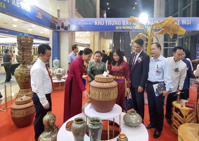 Hà Nội tổ chức Cuộc thi Thiết kế mẫu sản phẩm thủ công mỹ nghệ năm 2025- Ảnh 1. Hà Nội tổ chức Cuộc thi Thiết kế mẫu sản phẩm thủ công mỹ nghệ năm 2025- Ảnh 1.