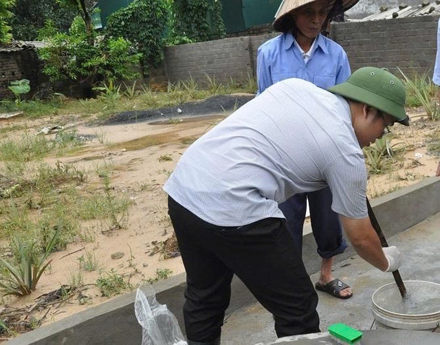Chủ động vệ sinh môi trường, phòng chống dịch bệnh  mùa mưa bão- Ảnh 1.