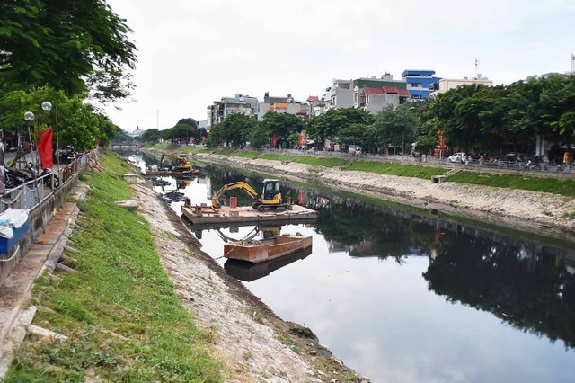 Hà Nội phục hồi chất lượng môi trường và phát triển hệ thống 4 sông nội đô- Ảnh 1. Hà Nội phục hồi chất lượng môi trường và phát triển hệ thống 4 sông nội đô- Ảnh 1.