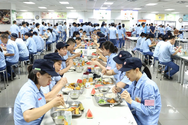 Hơn 4.000 công nhân tham gia 'Bữa cơm Công đoàn'- Ảnh 1.