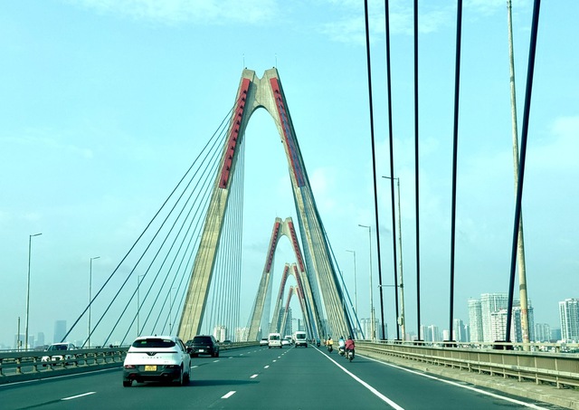 Hà Nội xác định các mục tiêu trọng điểm để tăng trưởng đến cuối năm- Ảnh 1.