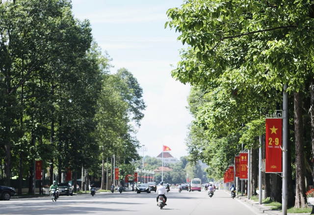 Hà Nội khẩn trương mở rộng đường Hùng Vương kéo dài- Ảnh 1. Hà Nội khẩn trương mở rộng đường Hùng Vương kéo dài- Ảnh 1.