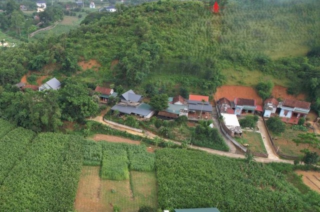 Khẩn trương kiểm tra, xử lý gần 50 điểm sạt lở tại Ba Vì- Ảnh 1.
