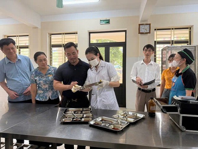 Xử lý vi phạm khoảng 3.162 tỷ đồng thực phẩm nhập lậu, không rõ nguồn gốc- Ảnh 1. Xử lý vi phạm khoảng 3.162 tỷ đồng thực phẩm nhập lậu, không rõ nguồn gốc- Ảnh 1.