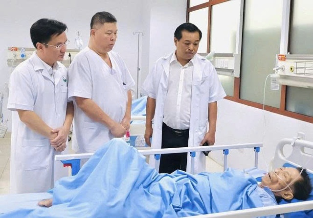 Phát triển chuyên môn sâu để nâng cao chất lượng điều trị- Ảnh 2. Phát triển chuyên môn sâu để nâng cao chất lượng điều trị- Ảnh 2.