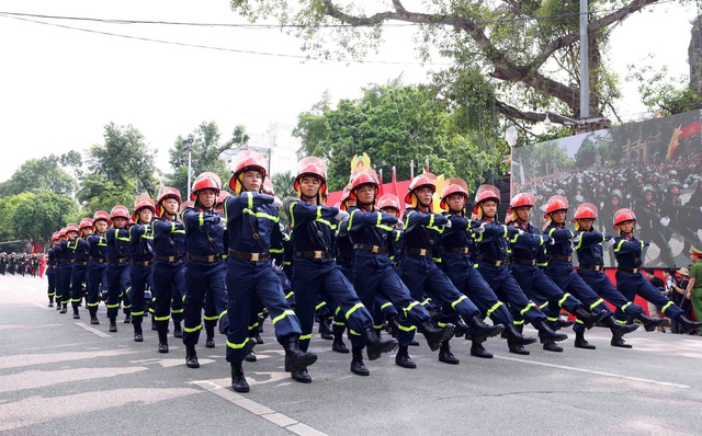 Ngày hội 'Vì Thủ đô bình yên' - Tôn vinh 80 năm truyền thống Công an Thủ đô- Ảnh 11. Ngày hội 'Vì Thủ đô bình yên' - Tôn vinh 80 năm truyền thống Công an Thủ đô- Ảnh 11.