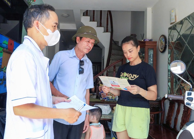 Chủ động vệ sinh môi trường phòng chống sốt xuất huyết- Ảnh 1. Chủ động vệ sinh môi trường phòng chống sốt xuất huyết- Ảnh 1.