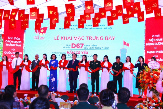 Hoàng thành Thăng Long khai mạc trưng bày, triển lãm dịp Quốc khánh 2/9- Ảnh 1.