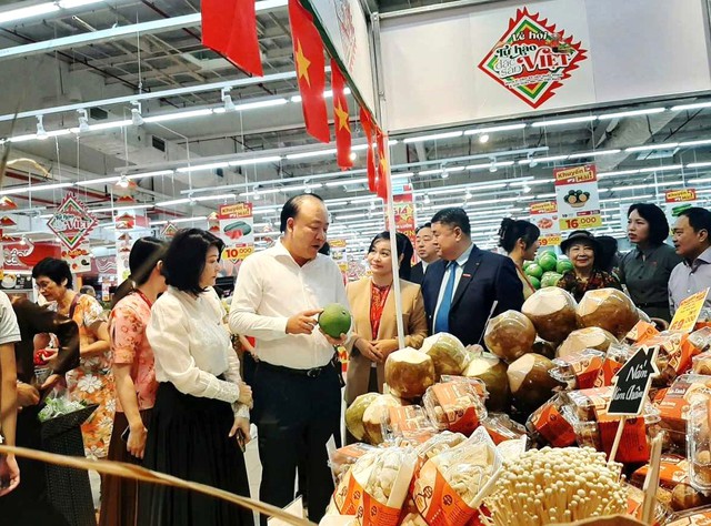 Khai mạc Lễ hội ‘Tự hào đặc sản Việt’ 2025- Ảnh 1. Khai mạc Lễ hội ‘Tự hào đặc sản Việt’ 2025- Ảnh 1.