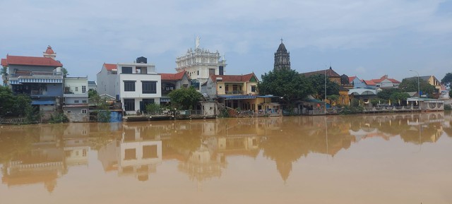 Dự báo lũ sông Tích vượt báo động III, sông Bùi đạt mức báo động III- Ảnh 1. Dự báo lũ sông Tích vượt báo động III, sông Bùi đạt mức báo động III- Ảnh 1.