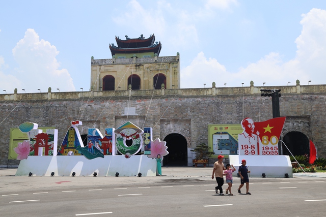 Giao thoa giữa truyền thống và hiện đại trong không gian 'Truyền thống và Sáng tạo Hà Nội'- Ảnh 2. Giao thoa giữa truyền thống và hiện đại trong không gian 'Truyền thống và Sáng tạo Hà Nội'- Ảnh 2.