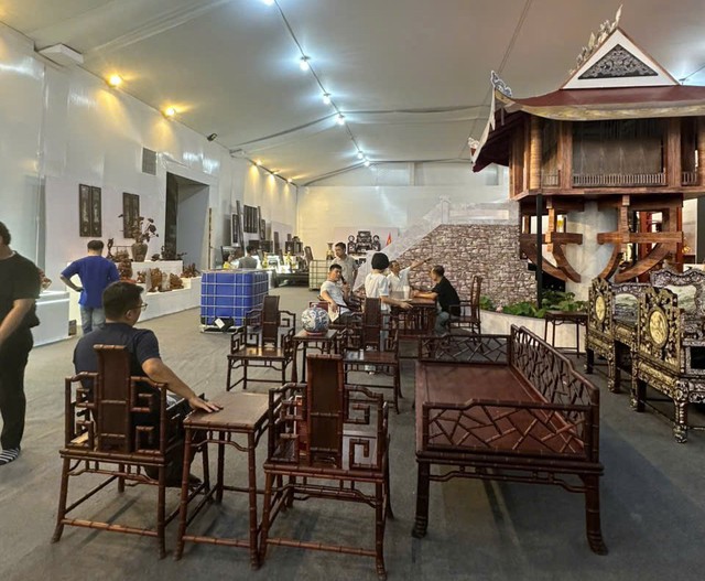 'Truyền thống và Sáng tạo Hà Nội 2025': Quảng bá thành tựu Thủ đô qua 80 năm- Ảnh 3. 'Truyền thống và Sáng tạo Hà Nội 2025': Quảng bá thành tựu Thủ đô qua 80 năm- Ảnh 3.