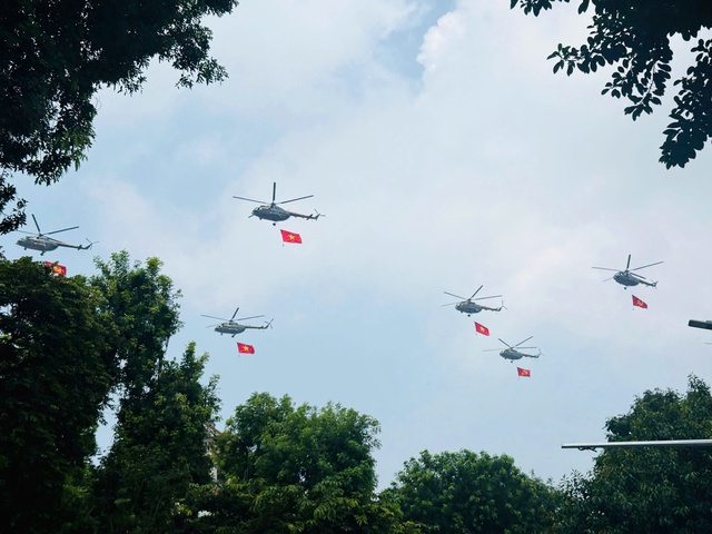 Hà Nội đảm bảo an ninh, an toàn hoạt động bay của Quân chủng Phòng không - Không quân- Ảnh 1. Hà Nội đảm bảo an ninh, an toàn hoạt động bay của Quân chủng Phòng không - Không quân- Ảnh 1.